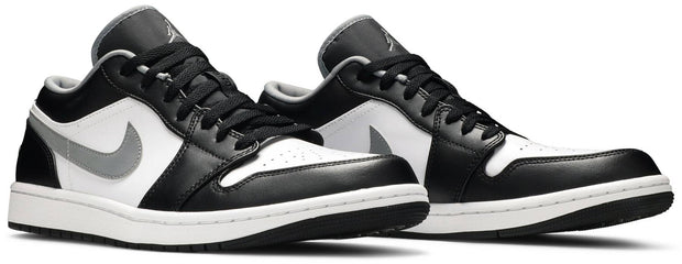 Nike Air Jordan 1 Low &
