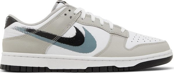 Nike Dunk Low &