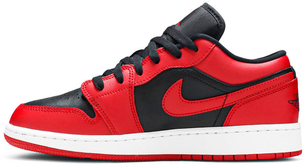 Nike Air Jordan 1 Low GS &