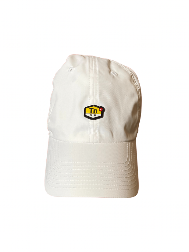 Nike Heritage 86 Essential "Tuned" Hat WHITE